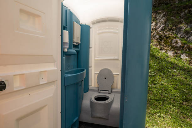Best Sanitation services for porta potties  in Maywood, NJ